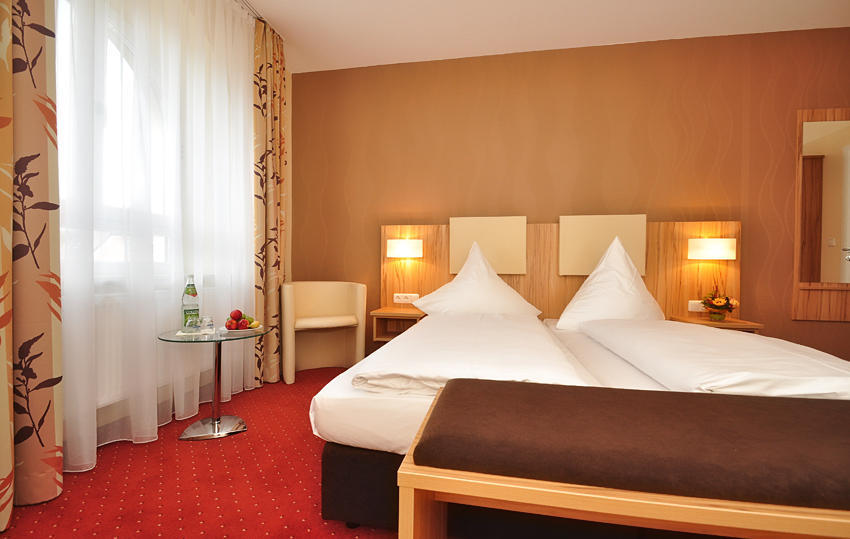 Zellers Pension Markt Erlbach Room photo